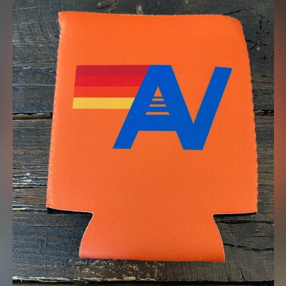 BNWT Aviator Nation Coozie - Picture 2 of 2